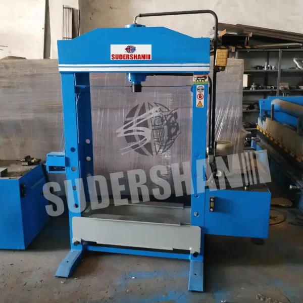 Hydraulic press machine